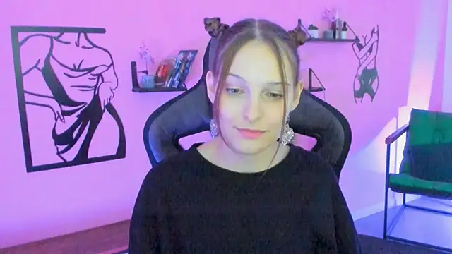 Snapshot of JenniferKiim chatting on 10-07-25, 11:29 JenniferKiim online show from 10-07-25, 11:29