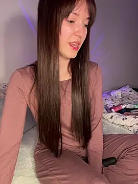 Veliora online show from 03-24-26, 06:35