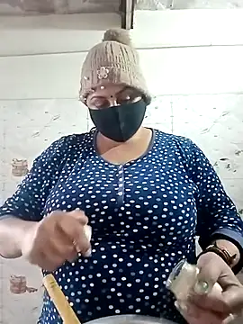 Rakhi sawant143 online show from 02-01-26, 02:43