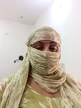 Rakhi sawant143 online show from 03-25-26, 07:58