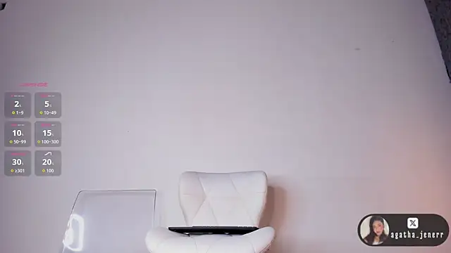 Snapshot of agatha_jener chatting on 02-20-26, 11:32 agatha jener online show from 02-20-26, 11:32