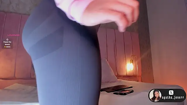 Snapshot of agatha_jener chatting on 02-24-26, 11:41 agatha jener online show from 02-24-26, 11:41