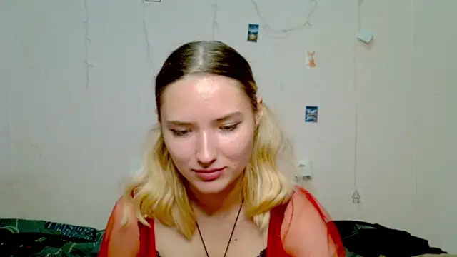  kikiclark   online show from 09-26-25, 08:35