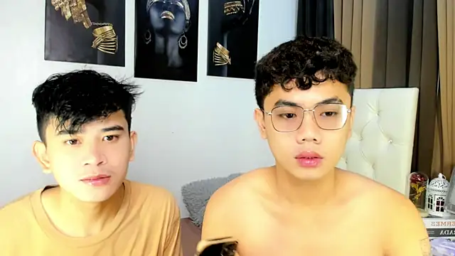 Snapshot of mightyhotcock chatting on 10-11-25, 05:11 mightyhotcock online show from 10-11-25, 05:11
