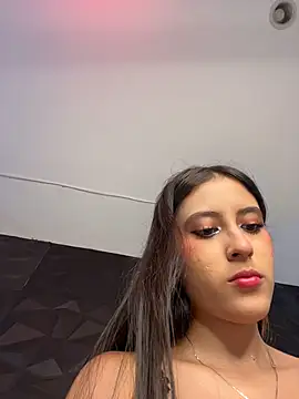 Snapshot of Juanita-Diaz chatting on 02-12-26, 08:37 Juanita-Diaz online show from 02-12-26, 08:37