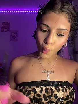 luluzinhax online show from 04-04-26, 02:10