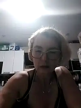 VasylynaLove421 online show from 09-12-25, 06:41