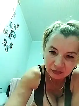 VasylynaLove421 online show from 10-22-25, 09:14