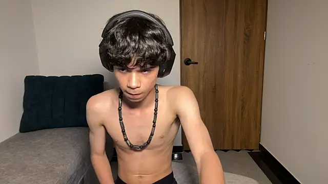 OopsAgain  online show from 05-18-26, 11:21