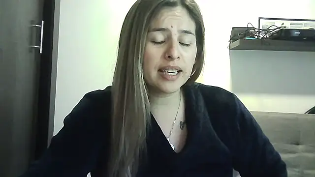 Snapshot of Valery__Rouse_ chatting on 05-03-26, 08:59 Valery Rouse online show from 05-03-26, 08:59
