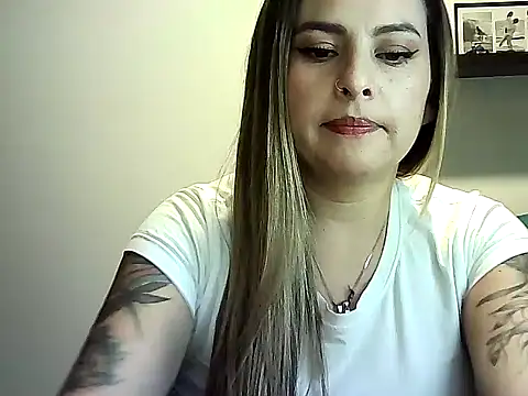 Snapshot of Valery__Rouse_ chatting on 07-02-26, 02:55 Valery Rouse online show from 07-02-26, 02:55