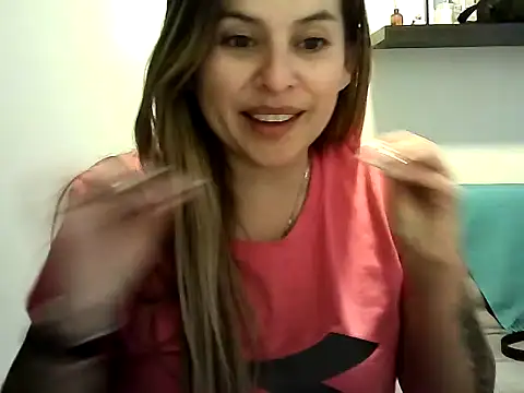 Snapshot of Valery__Rouse_ chatting on 07-15-26, 10:04 Valery Rouse online show from 07-15-26, 10:04