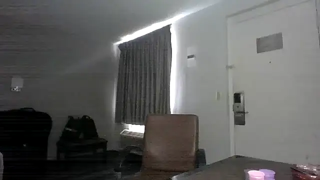 Snapshot of Jbenz420 chatting on 03-01-26, 05:48 Jbenz420 online show from 03-01-26, 05:48