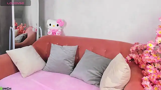 Lynn Martin online show from 10-06-25, 01:03