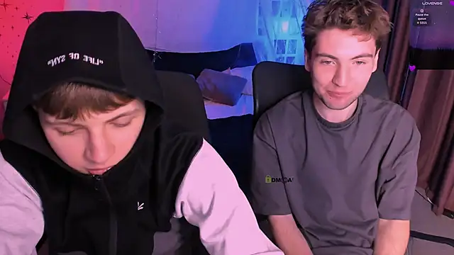 travis wolf  online show from 12-17-25, 08:59