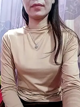 CherryBeii online show from 11-17-25, 02:50