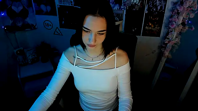 Bella Night4 online show from 12-14-25, 07:58