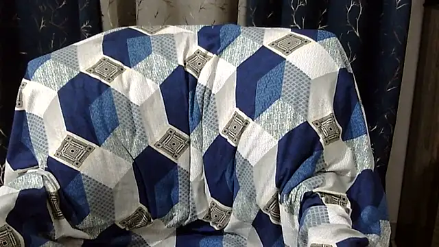 Riva arora01 online show from 04-15-26, 10:33