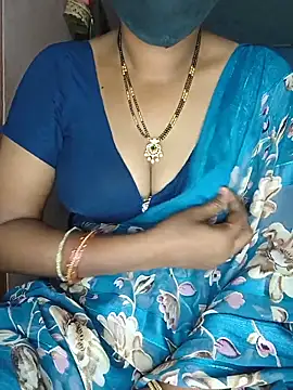 Snapshot of SindhuHappy chatting on 06-19-26, 11:41 SindhuHappy online show from 06-19-26, 11:41