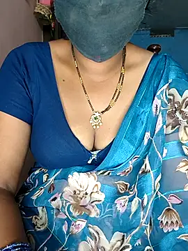 Snapshot of SindhuHappy chatting on 07-16-26, 11:44 SindhuHappy online show from 07-16-26, 11:44