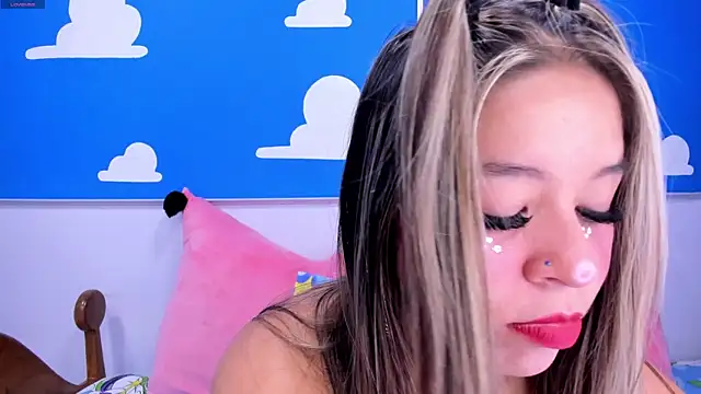 miss  evolet online show from 04-17-26, 11:02