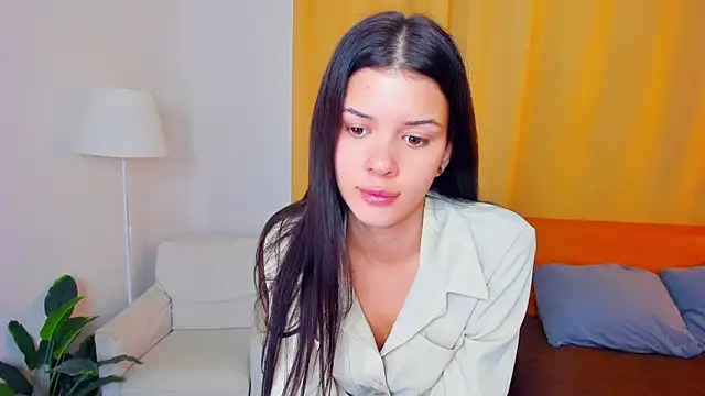 JoCauterucci online show from 10-22-25, 06:57