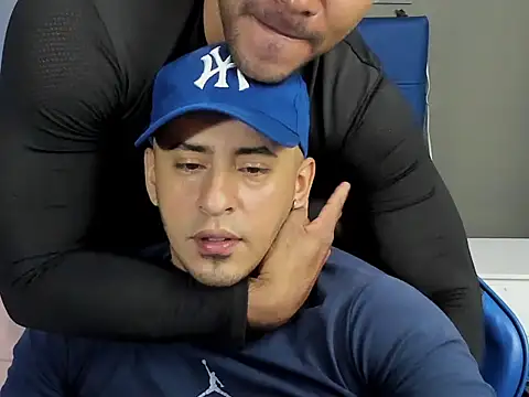AngelAndChris online show from 09-25-25, 12:20
