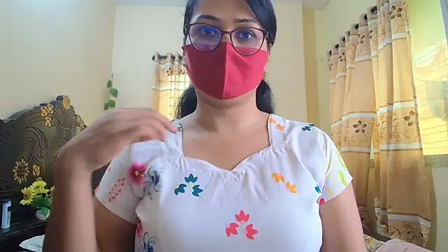 Elena cruz5 online show from 05-26-26, 03:46