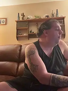 Stephanie1984 online show from 10-24-25, 12:08