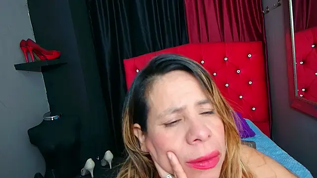 SofiaXDelRio online show from 10-08-25, 11:41