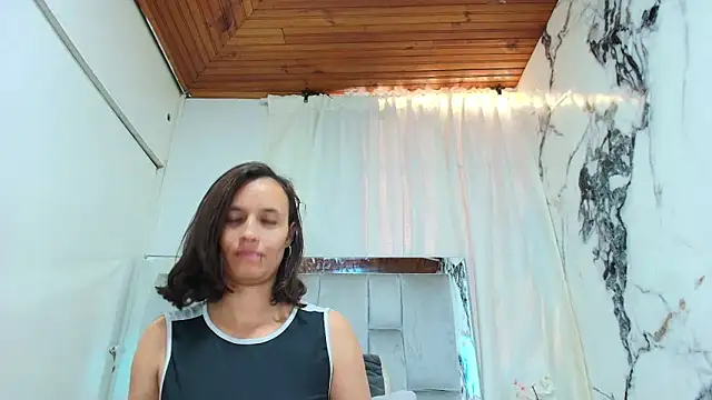 Snapshot of maraa_X chatting on 05-01-26, 11:59 maraa X online show from 05-01-26, 11:59