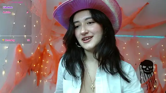 AlessandraLB online show from 10-05-25, 10:35