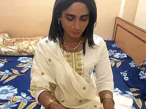 LuvLayla online show from 01-08-26, 05:04