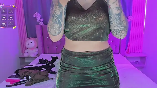 Nayla-Mouna online show from 03-26-26, 07:41