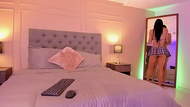 ALICESANDOVAL online show from 09-11-25, 11:54