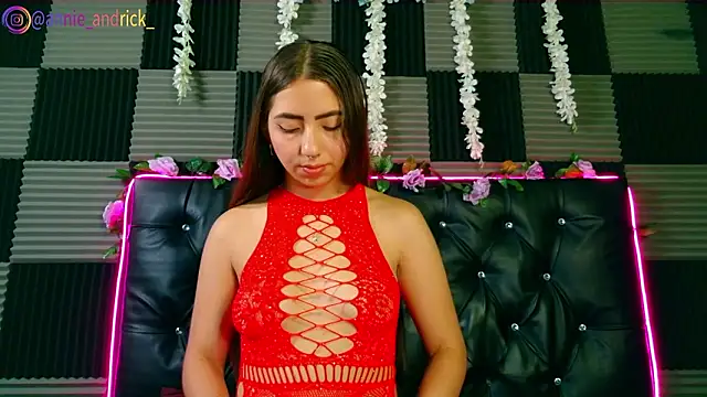  leda swan  online show from 02-14-26, 01:08