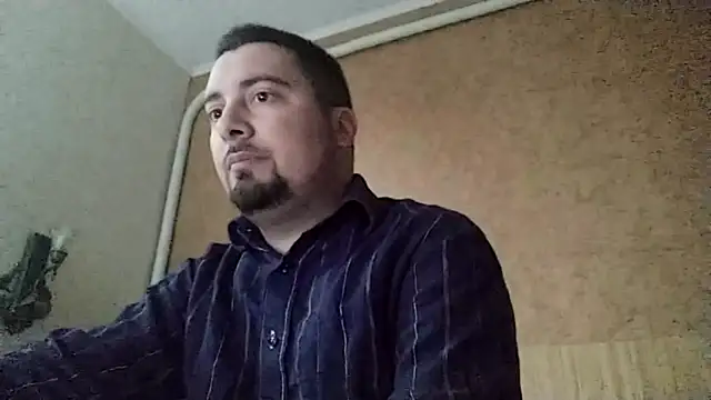 Snapshot of Joseph1Arnold chatting on 09-28-25, 04:01 Joseph1Arnold online show from 09-28-25, 04:01