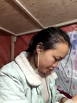 liu-liusexy online show from 02-08-26, 03:15