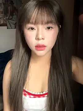 SarahBeii online show from 11-13-25, 03:38