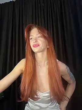 Snapshot of LittleFox___ chatting on 02-06-26, 07:02 LittleFox online show from 02-06-26, 07:02