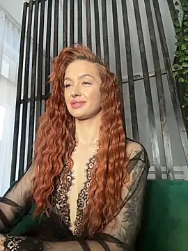 Snapshot of LittleFox___ chatting on 02-12-26, 07:03 LittleFox online show from 02-12-26, 07:03