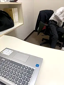 Daddygarry online show from 09-10-25, 03:28