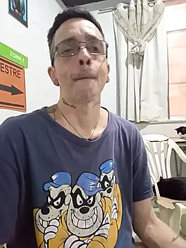 dinho carioca online show from 10-31-25, 04:19