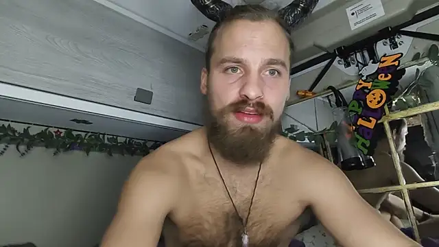 JuliCarl online show from 10-30-25, 08:20