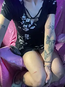 d3luluxx online show from 11-05-25, 04:29