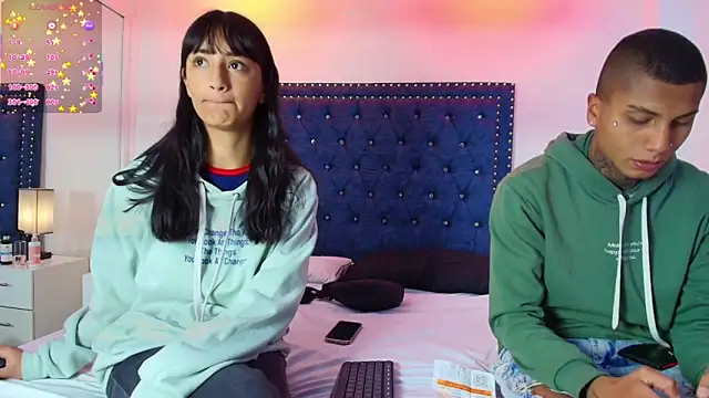 Damian and roxanne online show from 04-08-26, 12:38