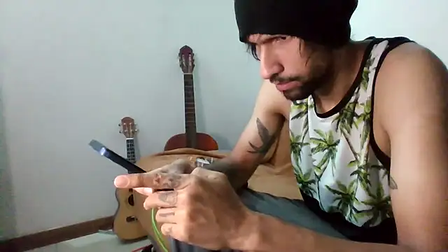 Alejandro92 cali online show from 06-24-26, 05:50
