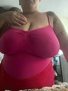 bruna438 online show from 04-08-26, 10:37