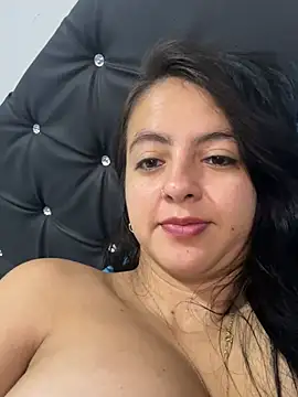 Snapshot of salo-rousee chatting on 07-14-26, 01:28 salo-rousee online show from 07-14-26, 01:28