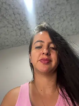 Snapshot of salo-rousee chatting on 07-18-26, 04:49 salo-rousee online show from 07-18-26, 04:49